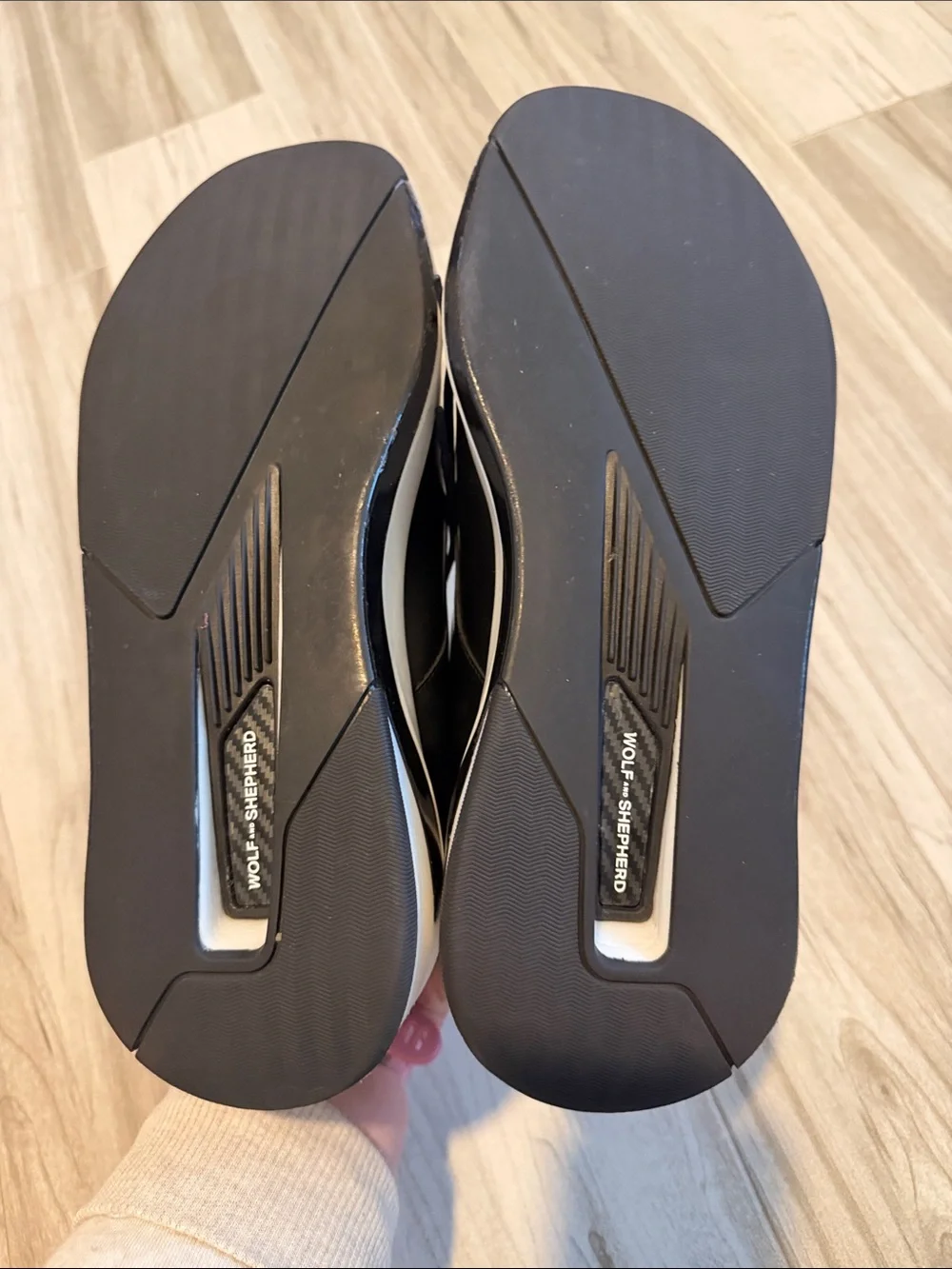 Wolf & Shepard SuperCrossover Black Shoes Size 10